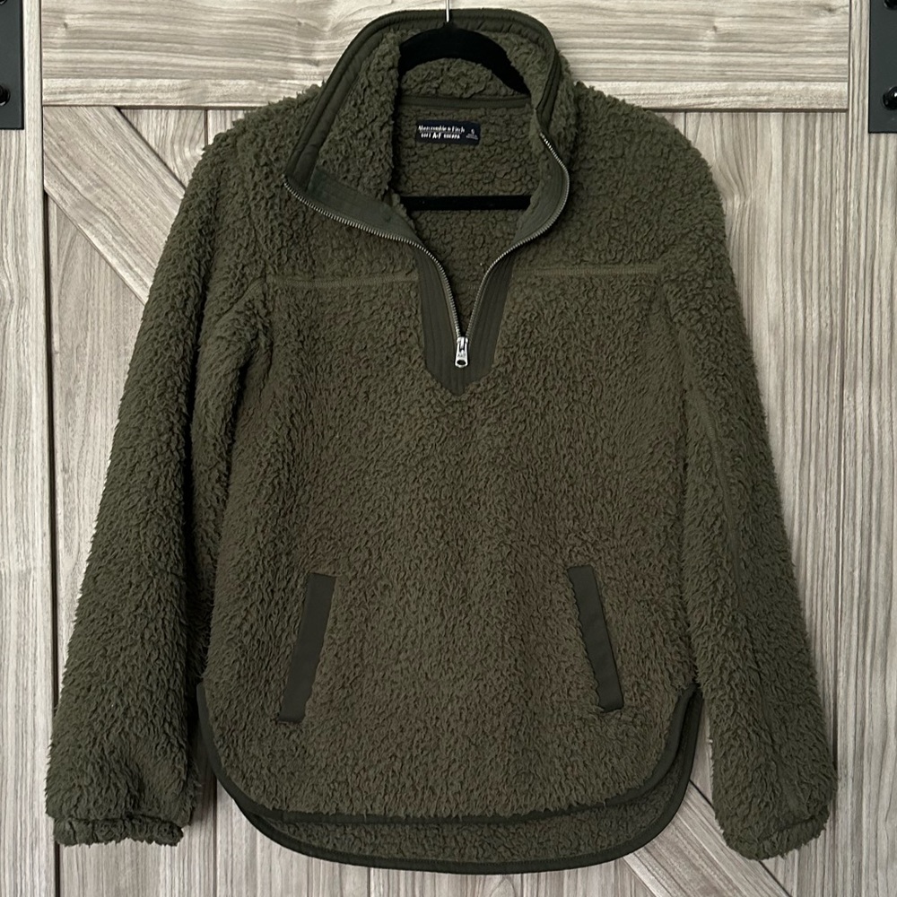 Womens The Essential A&F Sherpa Fleece